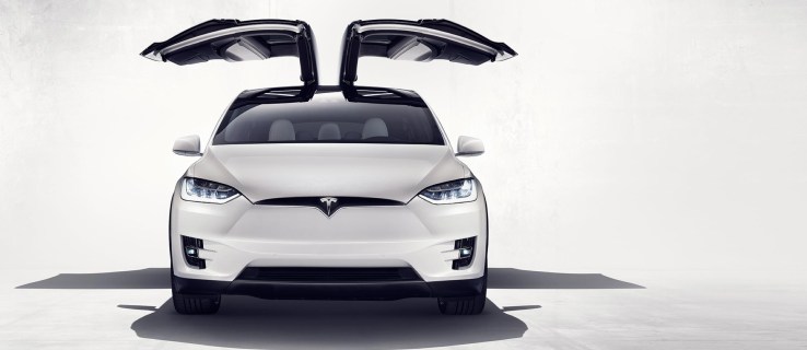 Tesla model 3 spotify basic